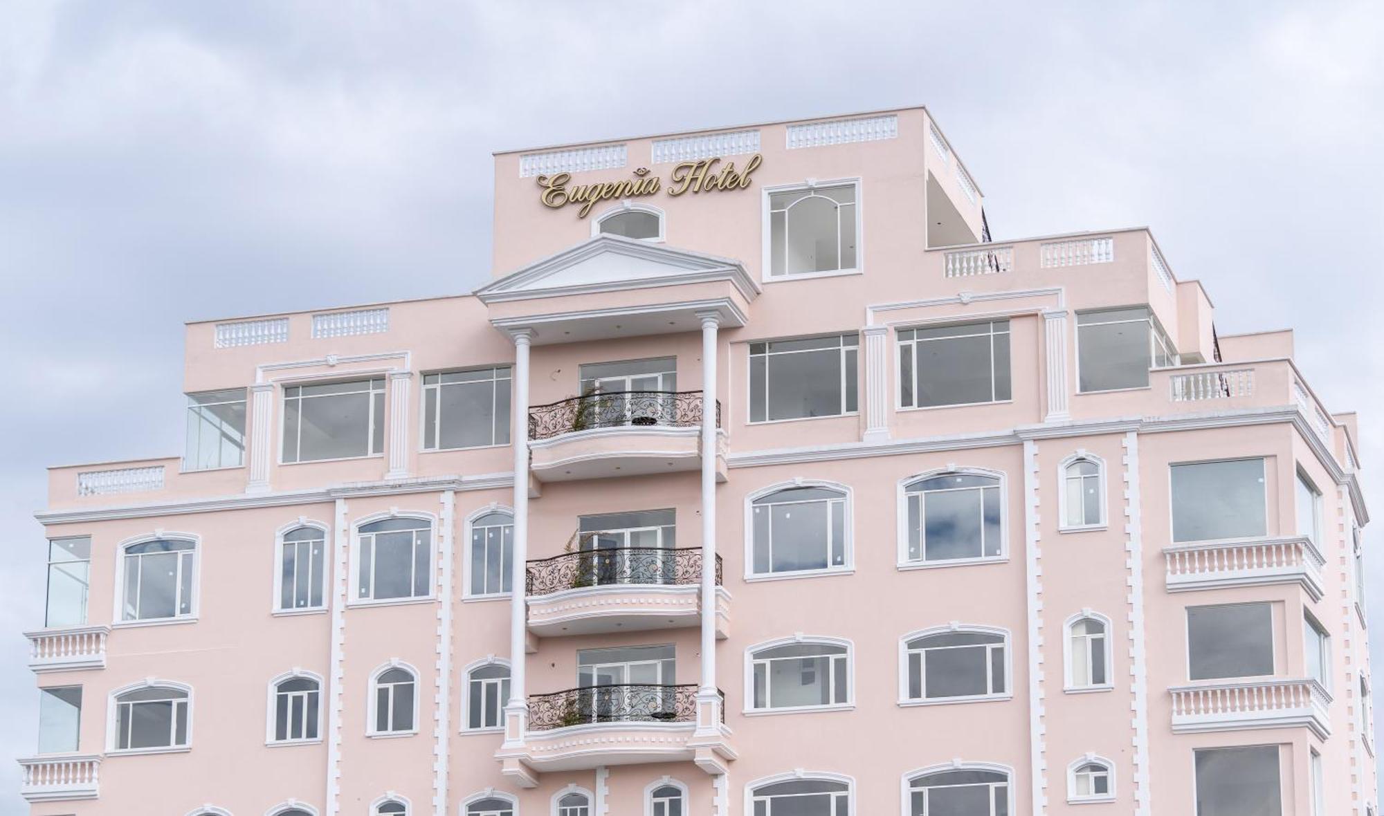 Eugenia Hotel Кито Экстерьер фото